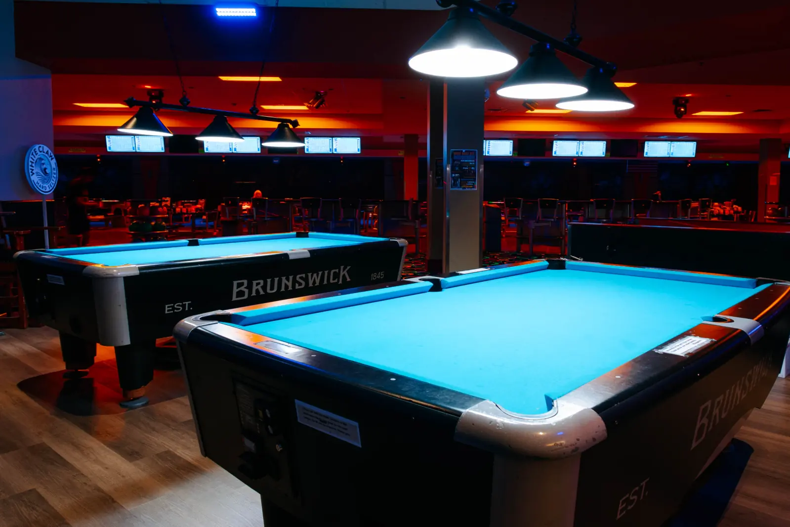 Mesas de billar en Playzone